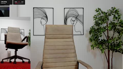 Snapshot of legswattitude chatting on 01-13-25, 10:03 Elle online show from 01-13-25, 10:03