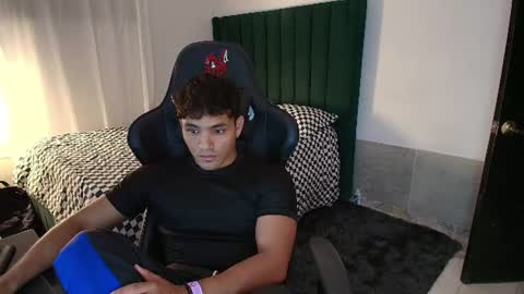  Lei  online show from 06-30-26, 11:39