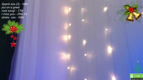 Snapshot of leia_bell chatting on 12-13-24, 05:43 hey Im Leia and I love rock  online show from 12-13-24, 05:43