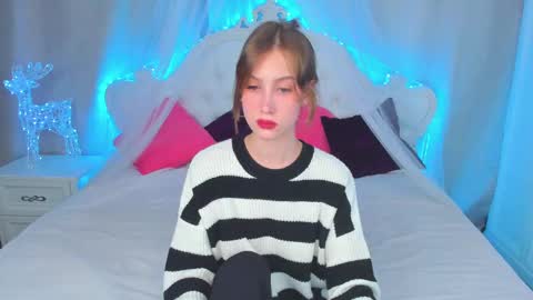Snapshot of leiawow chatting on 02-21-25, 02:59 leiawow online show from 02-21-25, 02:59