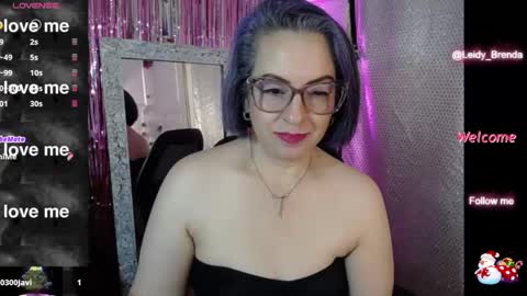 Leidy Brenda online show from 12-15-24, 04:51