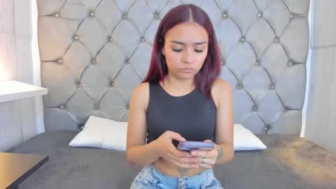 LEIGH ANGELS online show from 02-13-25, 08:13