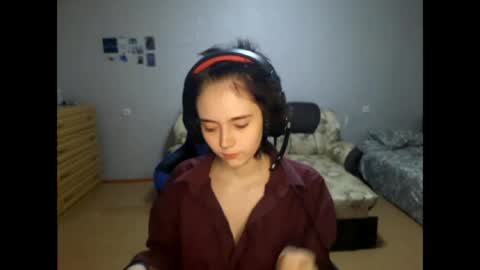 Viola online show from 04-18-26, 09:04