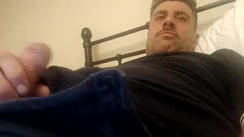 Snapshot of leightimmins001 chatting on 11-26-25, 08:54 leightimmins001 online show from 11-26-25, 08:54