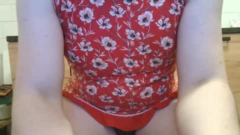 Snapshot of leila472952 chatting on 05-04-26, 06:31 Sergey online show from 05-04-26, 06:31