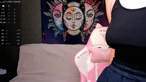 Leila online show from 09-16-25, 02:29