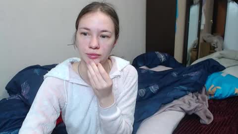 leila_bambi online show from 02-26-25, 03:10