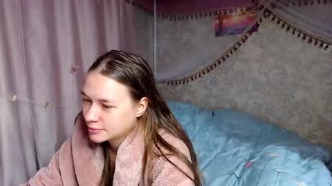 leila_bambi online show from 12-21-25, 06:59