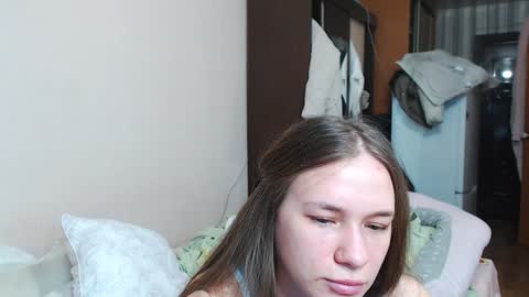 leila_bambi_ online show from 01-10-25, 07:11