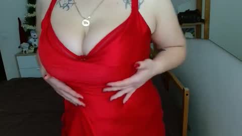 Leila online show from 02-20-25, 09:22