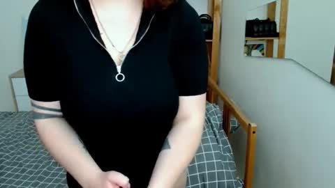 Leila online show from 06-28-26, 06:19
