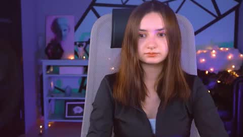 LeilaMurphy online show from 02-25-25, 08:58