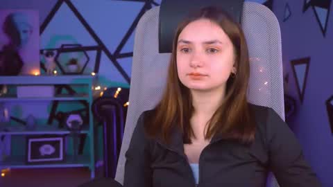 LeilaMurphy online show from 02-25-25, 12:03