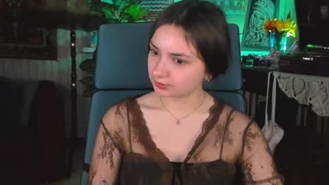 LeilaMurphy online show from 03-11-25, 08:20