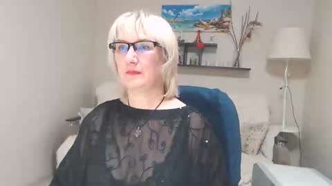 Leila Kinky online show from 01-23-25, 06:17