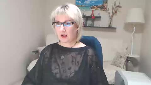 Leila Kinky online show from 01-31-25, 11:13