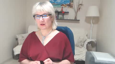 Leila Kinky online show from 02-17-25, 01:53