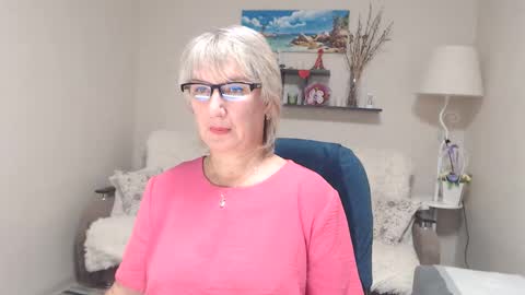 Leila Kinky online show from 10-06-25, 05:05