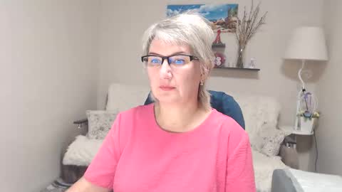 Leila Kinky online show from 10-14-25, 05:08