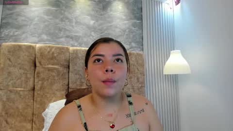 leilapons online show from 11-01-25, 04:42