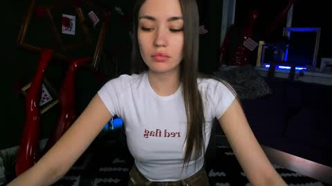 Leila Rai online show from 04-05-26, 05:32