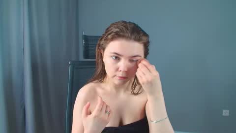 Snapshot of leksa_nolove chatting on 04-13-26, 09:20 Leksa online show from 04-13-26, 09:20