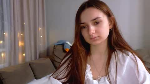 Snapshot of lelia_vibe chatting on 01-18-26, 04:33 Lelia online show from 01-18-26, 04:33