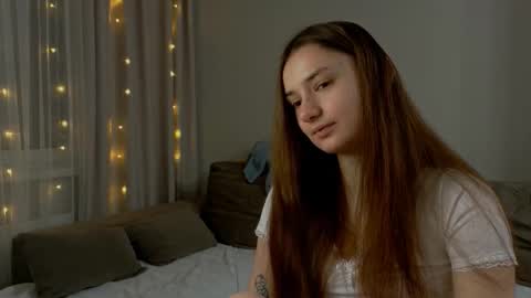 Snapshot of lelia_vibe chatting on 03-26-26, 05:29 Lelia online show from 03-26-26, 05:29