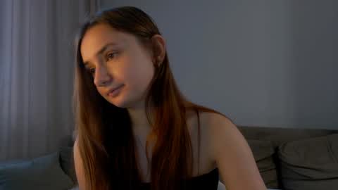 Lelia online show from 06-04-26, 02:06