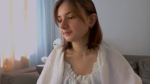 Lelia online show from 06-17-26, 06:16
