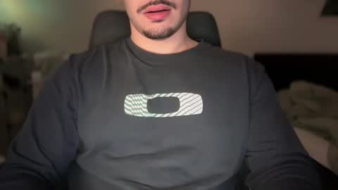 lemon_squeezerr online show from 12-21-25, 03:19