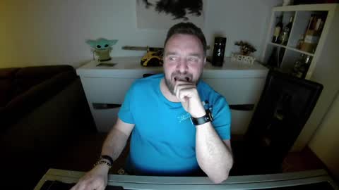 Ange online show from 02-11-25, 09:03