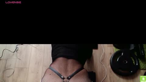 Lena and Etan online show from 09-15-25, 01:22