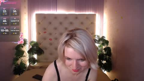 Snapshot of lena_paulles chatting on 01-11-25, 10:40 Lena online show from 01-11-25, 10:40