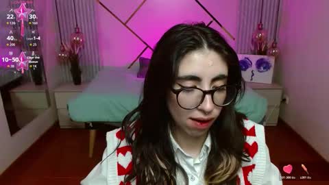 Snapshot of lena_roses chatting on 02-06-26, 09:29 Lena online show from 02-06-26, 09:29