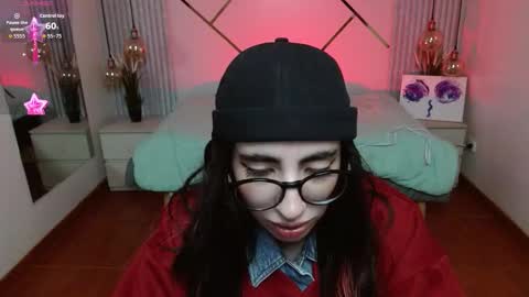 Snapshot of lena_roses chatting on 02-21-26, 10:33 Lena online show from 02-21-26, 10:33