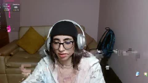 Snapshot of lena_roses chatting on 04-02-26, 02:04 Lena online show from 04-02-26, 02:04