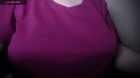 lenagolden online show from 01-31-26, 07:11