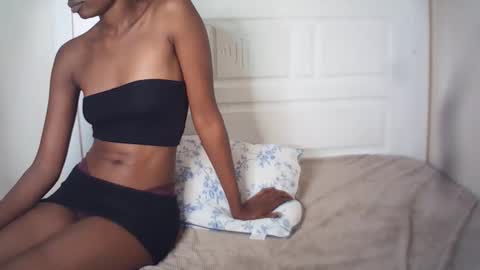 lenah6 online show from 04-10-26, 04:50