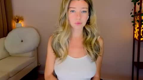 Lena online show from 07-15-26, 05:02