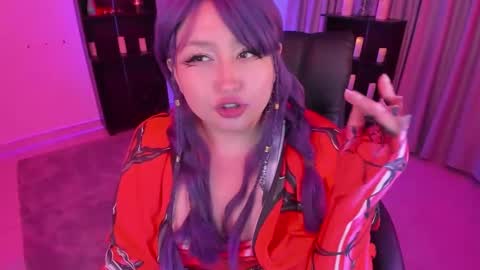 Lenna Kang online show from 10-25-25, 12:07