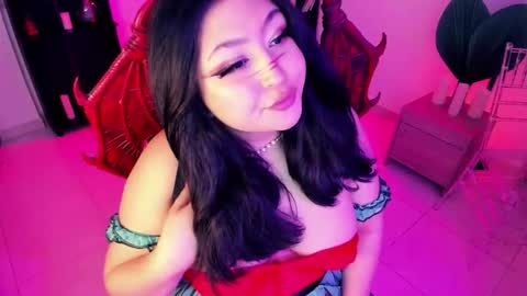 Lenna Kang online show from 02-03-26, 02:53