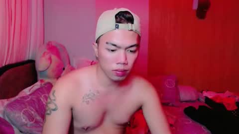 Snapshot of lenawet_0520 chatting on 11-24-25, 04:23 lena online show from 11-24-25, 04:23