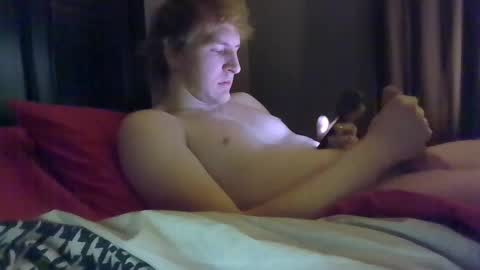 lenewton2004 online show from 02-24-25, 01:46