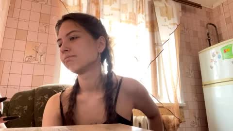 Snapshot of lenniepennachio chatting on 04-19-26, 07:18 Hellomy name is Natalyits my first day here nice to meet you Give me 50 thumbs ups online show from 04-19-26, 07:18