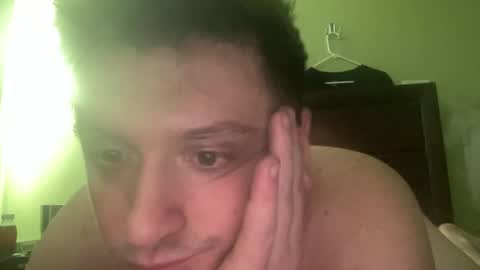 Snapshot of lennyhenny2024 chatting on 02-20-25, 02:57 lenny online show from 02-20-25, 02:57