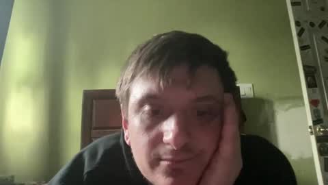 Snapshot of lennyhenny2024 chatting on 03-06-25, 12:41 lenny online show from 03-06-25, 12:41