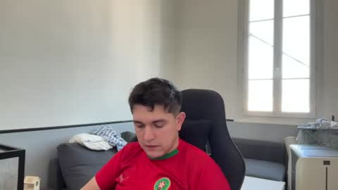 leo0606215417 online show from 06-18-26, 07:30