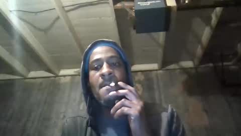 leo199984 online show from 10-23-25, 02:33