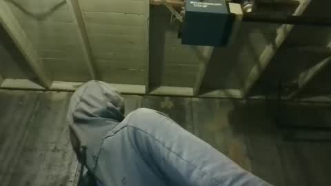 leo199984 online show from 04-23-26, 02:57